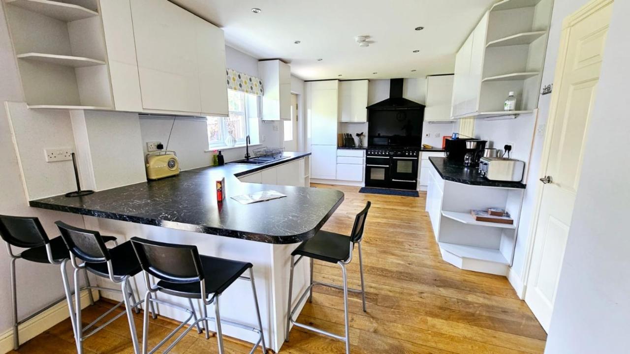Villa 26 Woodgrove Drive à Inverness Extérieur photo