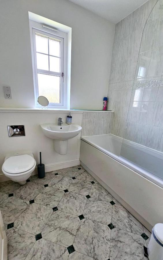Villa 26 Woodgrove Drive à Inverness Extérieur photo